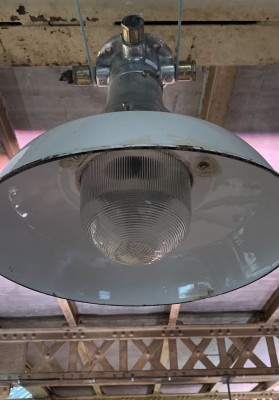 Lampadaire Crouse Hinds 2