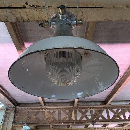 Lampadaire Crouse Hinds 2