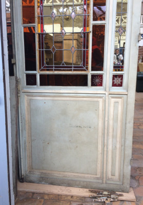 Double porte ancienne bois avec vitraux