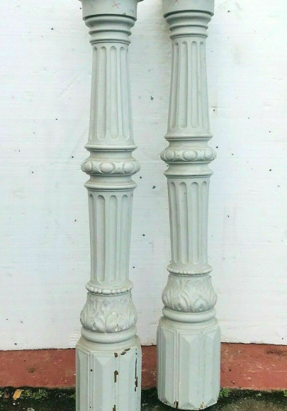 Paire de colonnes ou départ d'escalier Bois massif patiné XIX siècle