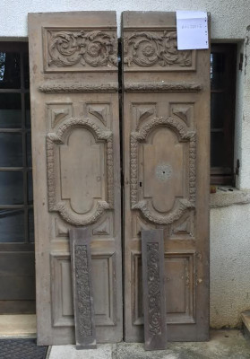 Anciennes portes d'époque louis XIV en chêne